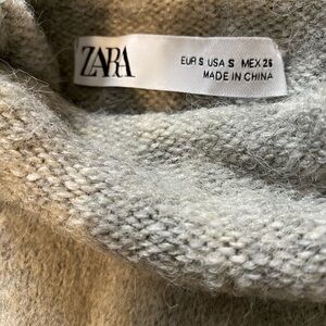 Zara Gray Knit Sweater